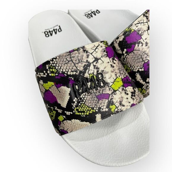 P448 Womens Multicolor Snake Print Slip On Comfort Slide Sandals Size 7 - Picture 2 of 6